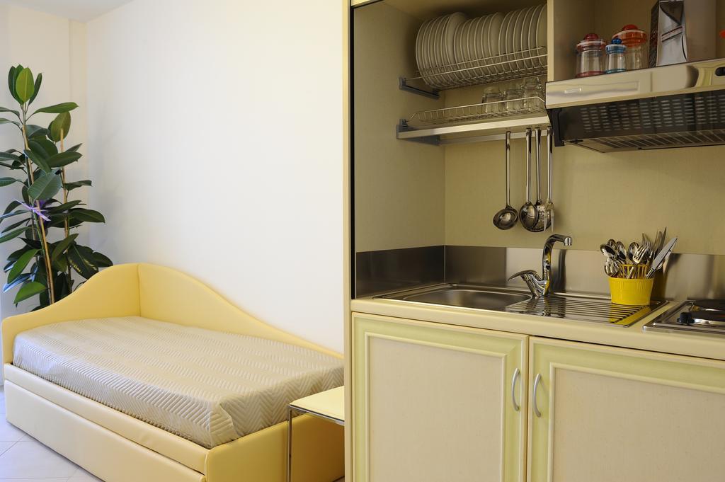 Residence Suite Smeraldo Riccione Luaran gambar